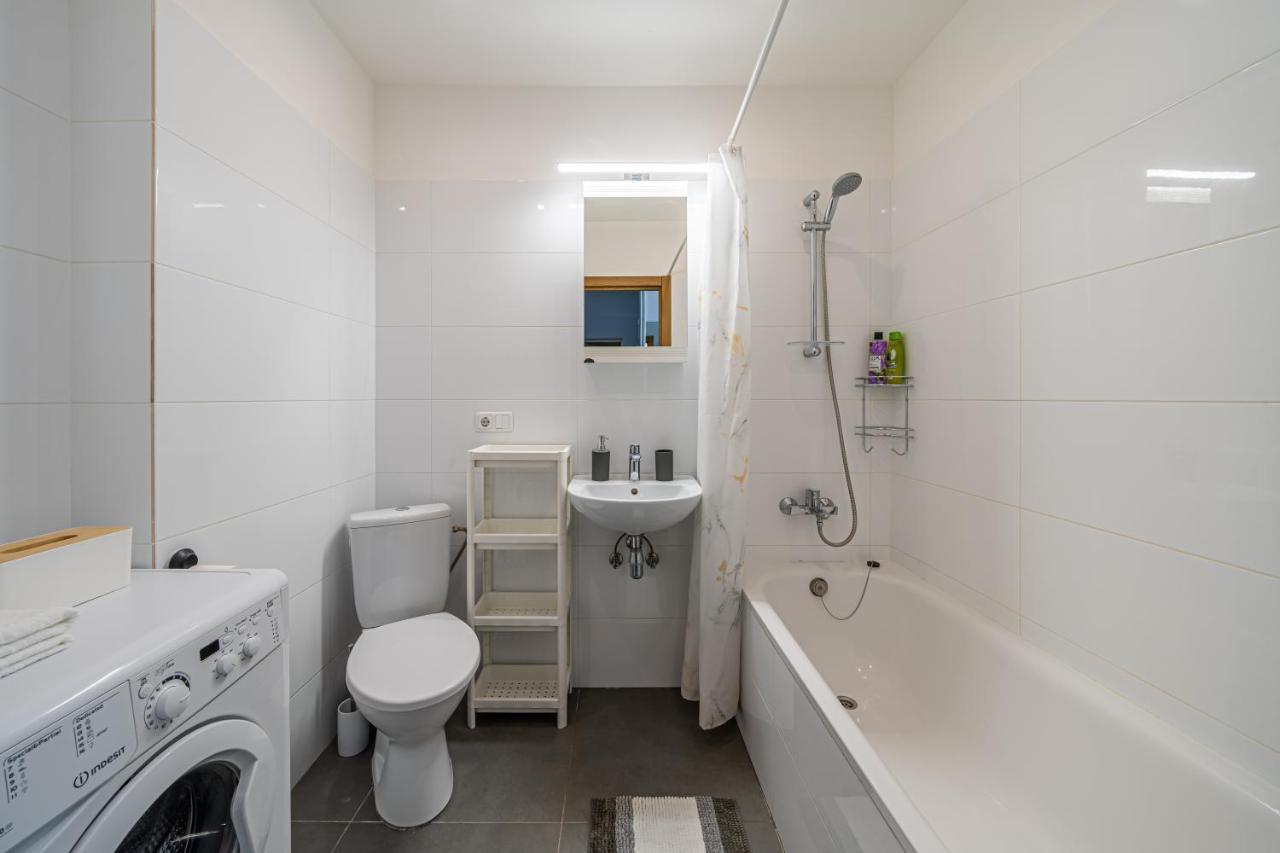 Grizinkalns Residence With Free Parking Riga Bagian luar foto