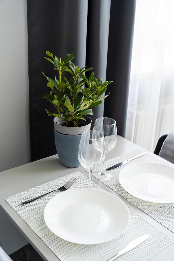 Grizinkalns Residence With Free Parking Riga Bagian luar foto